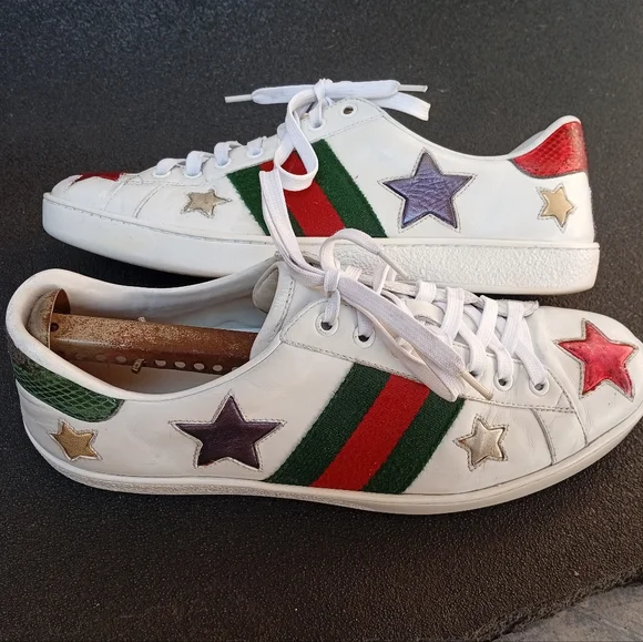 Gucci Brooklyn White Sneakers with Red Star Accents - Picture 12 of 12